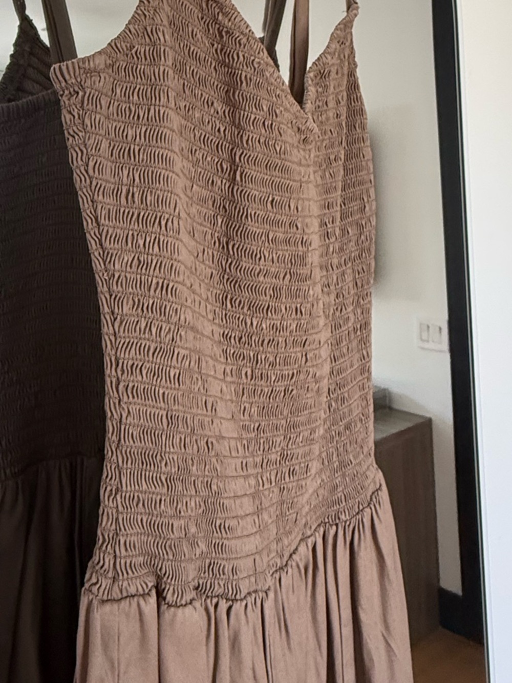 Reformation Sariah Midi Dress - Picture 10 of 11